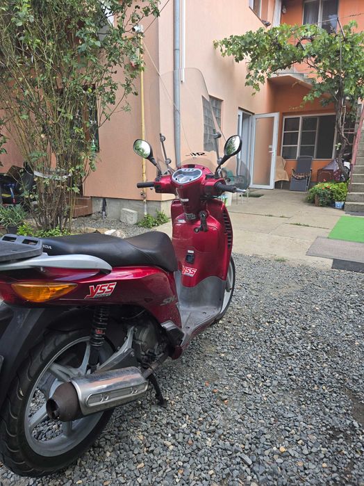 Scuter Honda SH150 - Impecabilă