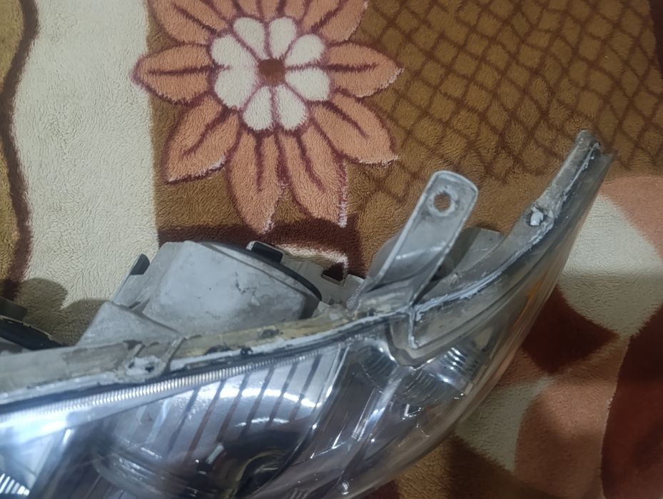 Фара на Тойота 40 американец