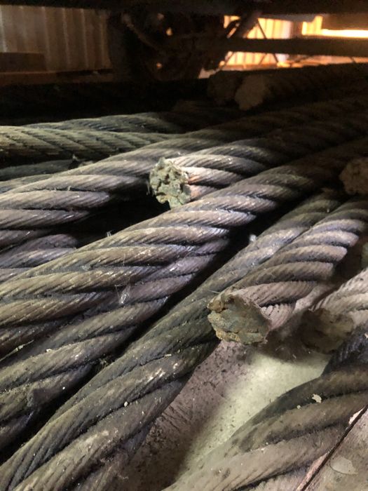 Продам тросса металические