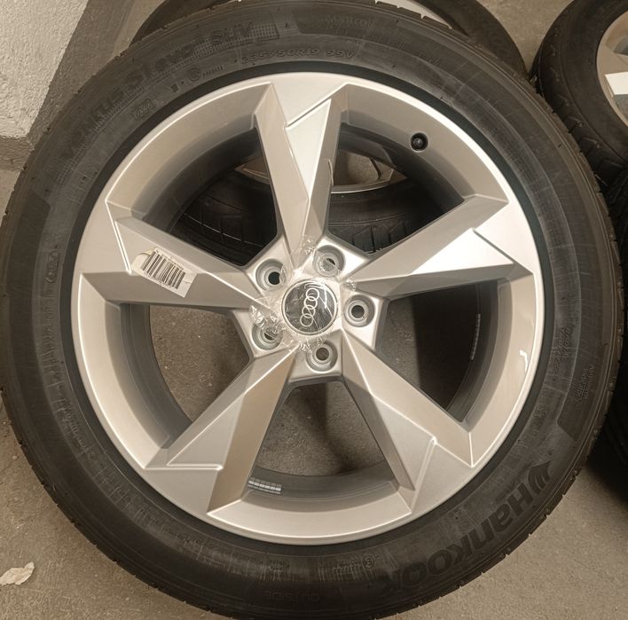 Оригинални нови джанти с гуми летни 19 цола за Audi Q3 SQ3 Нови!!!