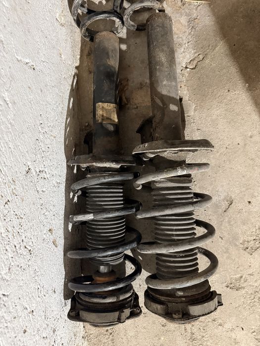 Окачване голф 5