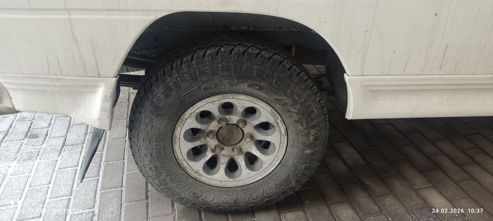 Mitsubishi Delica L300 4WD