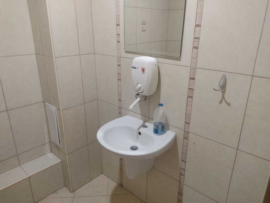 Продава се Магазин в Балчик - 46 кв.м за 1000 €/кв.м - Снимка #2