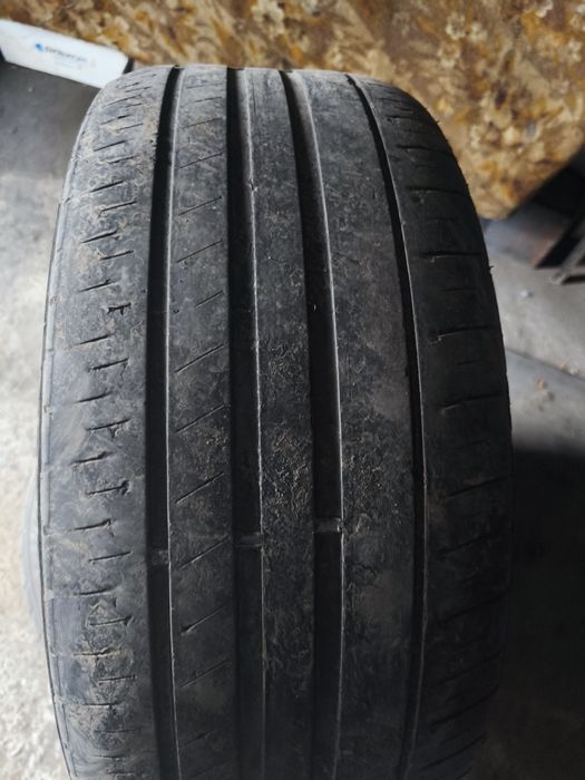 Капсен 235/45/18 3 штуки