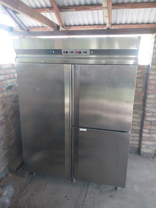 Продам холодильник