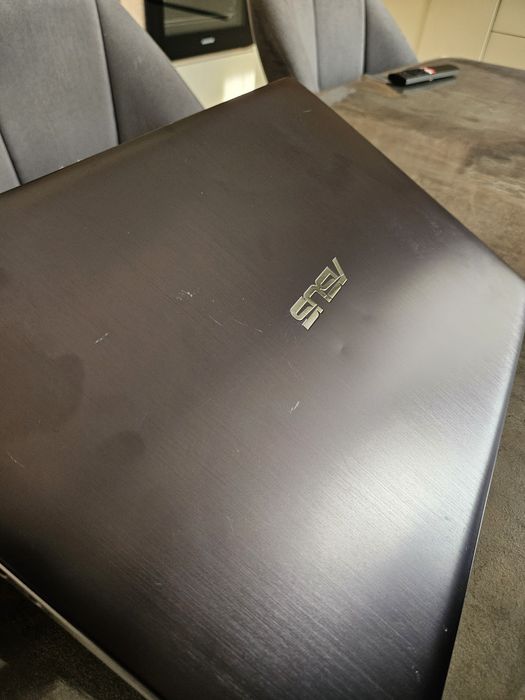 Asus ноутбук , сенсорный экран
