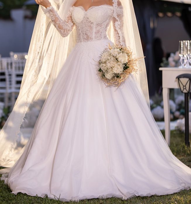 Булчинска/сватбена рокля