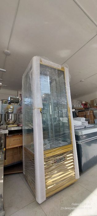 Xolodilnik Холодильник xaladilnik muzlatgich Tort.lar uchun vitrina