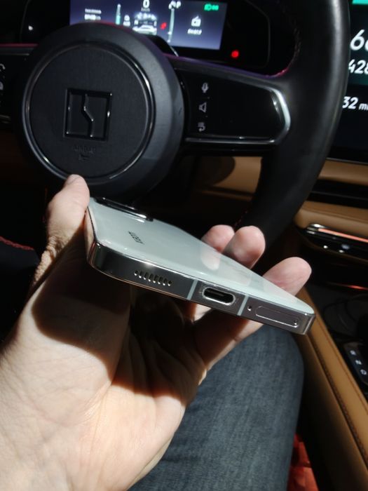 Xiaomi 13 12/256 Global