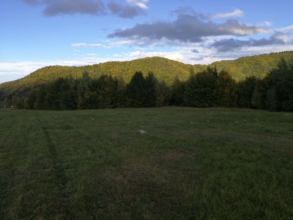 Teren intravilan Rasnov Gajarie 2800 mp-vedere muntii Bucegi si Piatra Craiului