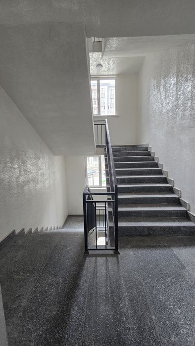 Sergili YangiHayot Nurxayo domlari 1 xona 2 etaj 47m²