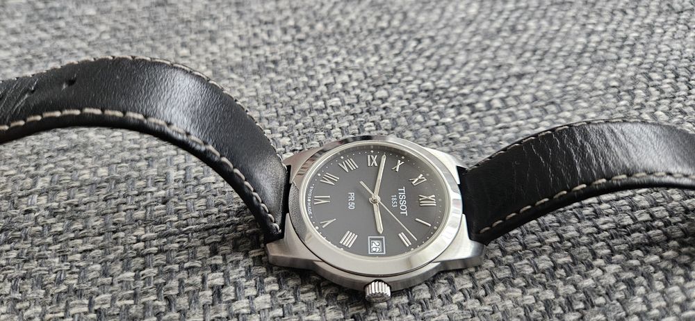 vând ceas TISSOT quartz, 37 mmm, ca nou