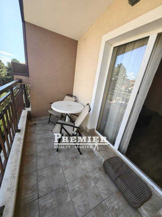 Продава се Двустаен апартамент в Бургас, Акациите - 67 кв.м за 1403 €/кв.м - Снимка #17