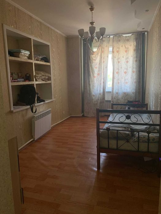 №Д0134.Продается отличный двухуровневый дом в соц. городе.