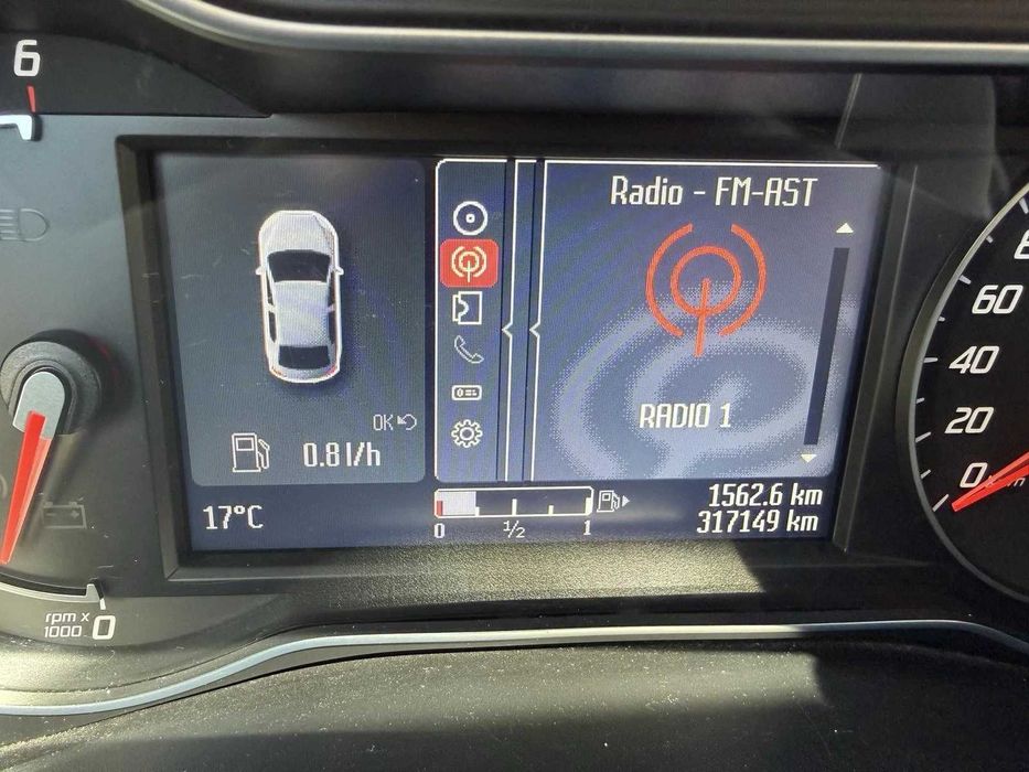 автомобил Ford Mondeo