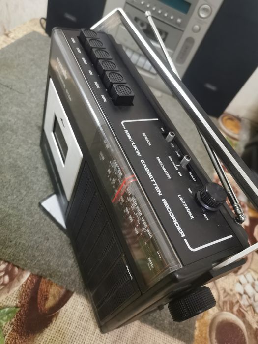 Automatic stop casseten recorder EXCUSIV