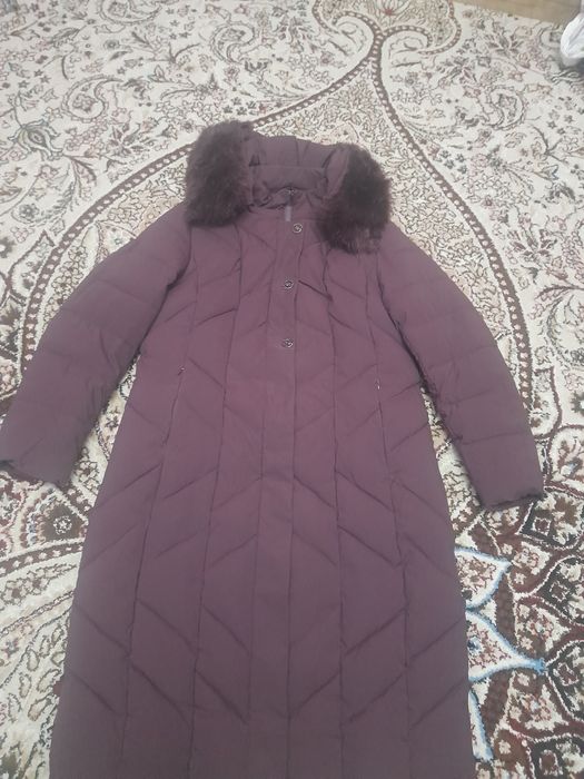 Ayollar qishki uzun (plash) kurtkasi sotiladi!