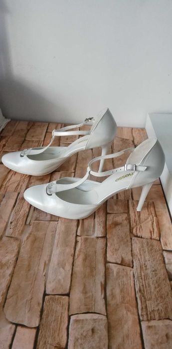 -75% Veronesse Pantofi piele naturala, mar. 39, toc 7.5, Trimit Gratis