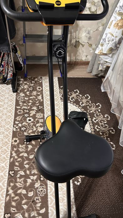 Складной велотренажер