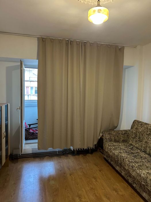 Apartament de inchiriat