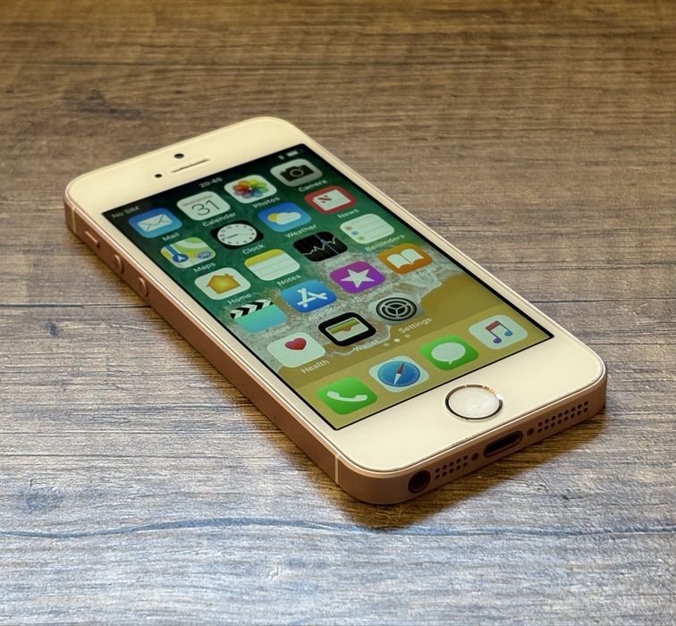 iPhone SE16 gb Roz, perfect functional!