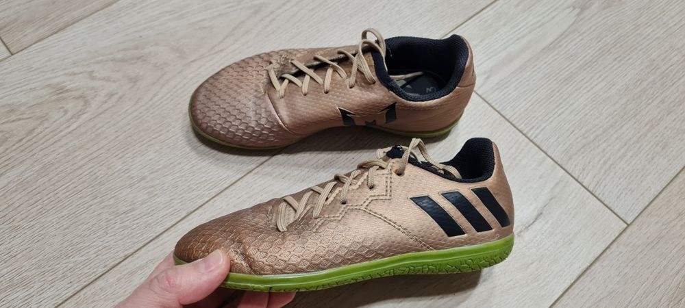 Сороконожки оригинал адидас