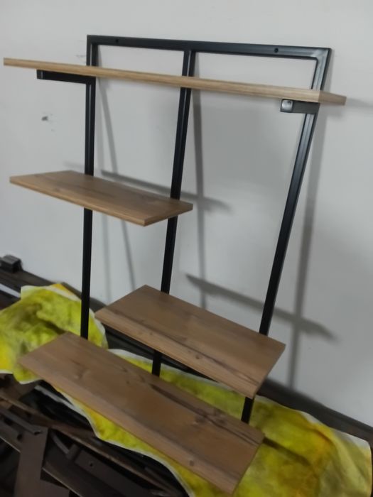 Полка в loft стиле