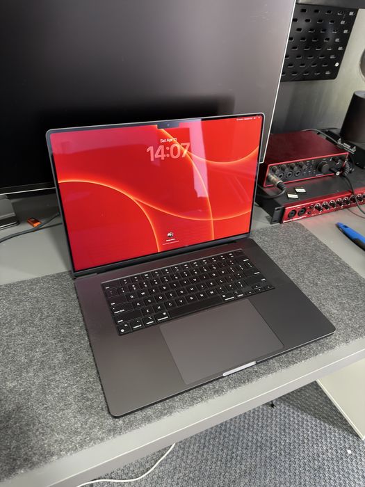 Macbook Pro M4 Max 16’ 36GB 1TB
