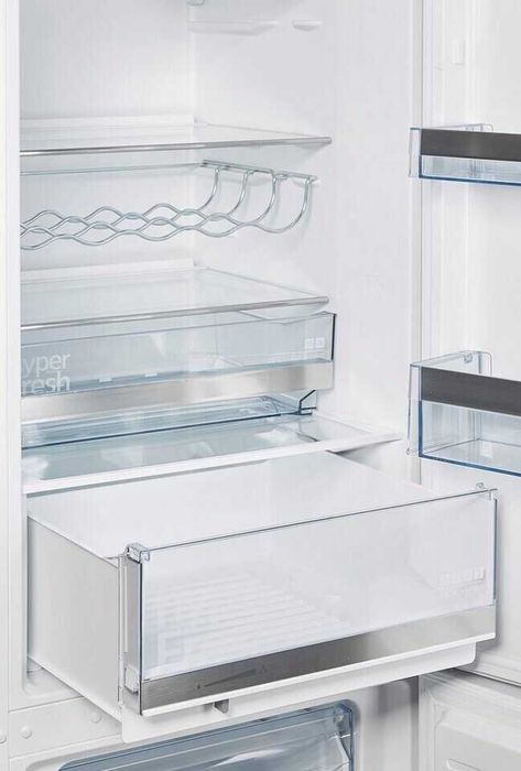 Хладилник с фризер Siemens KG39EAWCB iQ500 201см.