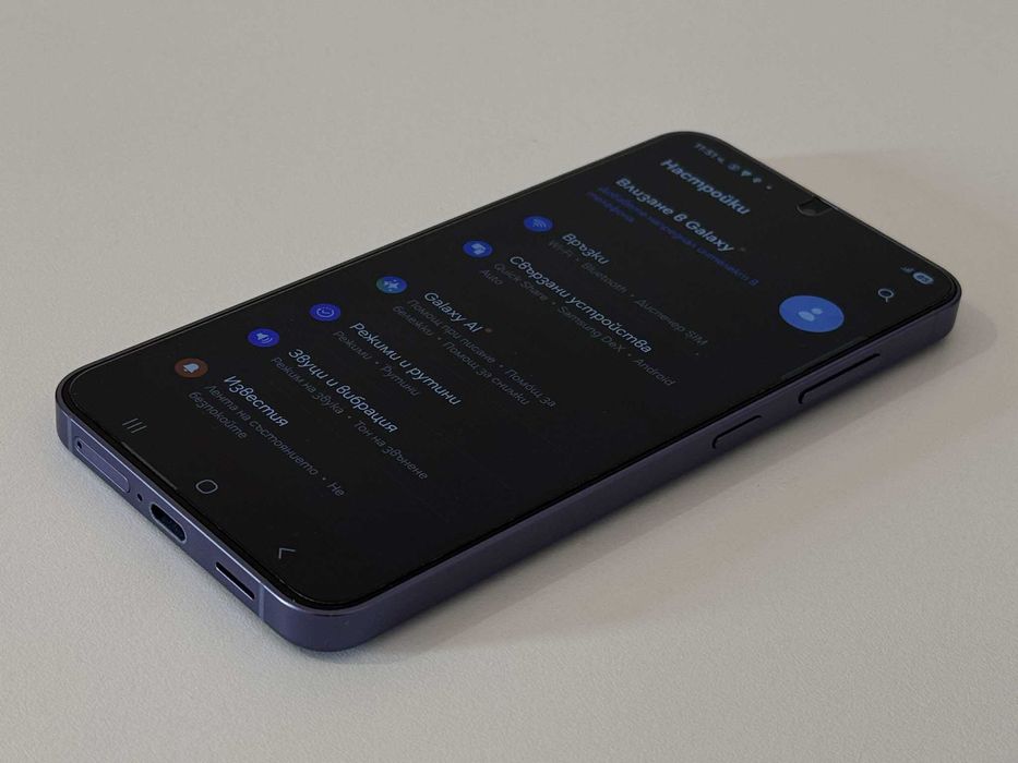 Бартер! Като НОВ! Galaxy S24 256GB Cobalt Violet (Тъмно Лилав)