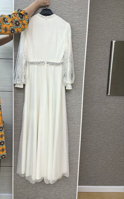 Шикарное вечернее платье, надевалось 1 раз