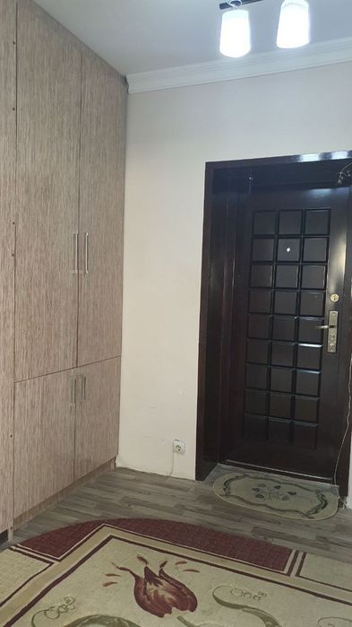 2 хонали Жар-Арик Ибн Сино бозорча якин гиштли дом