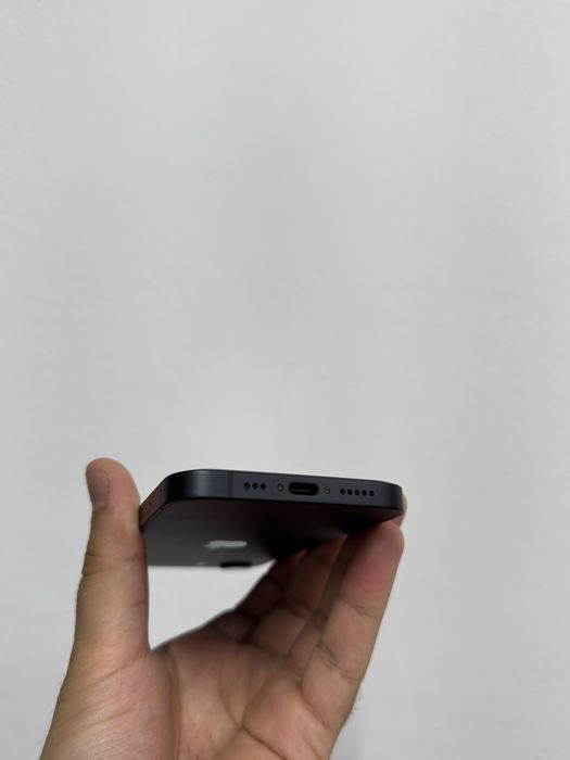 iPhone 16 e 256 100%bat