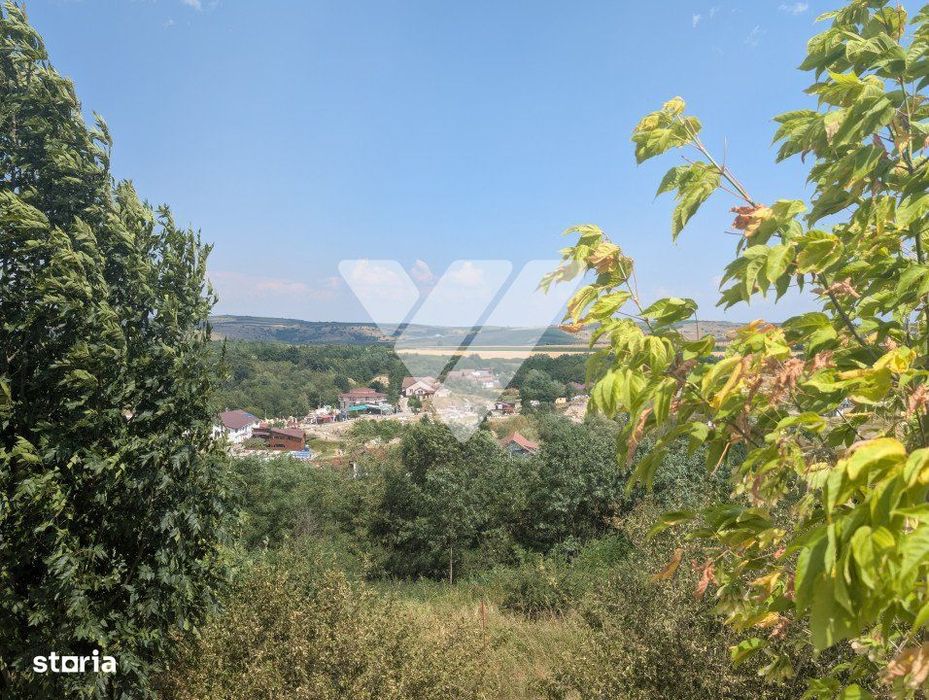 Teren intravilan 1670 mp cu vedere spre lacuri Ocna Sibiului