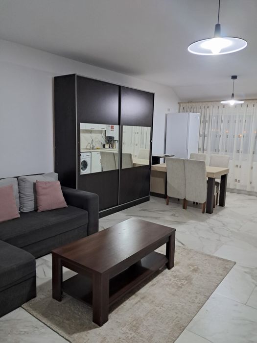Garsoniera de inchiriat zona Viile Noi