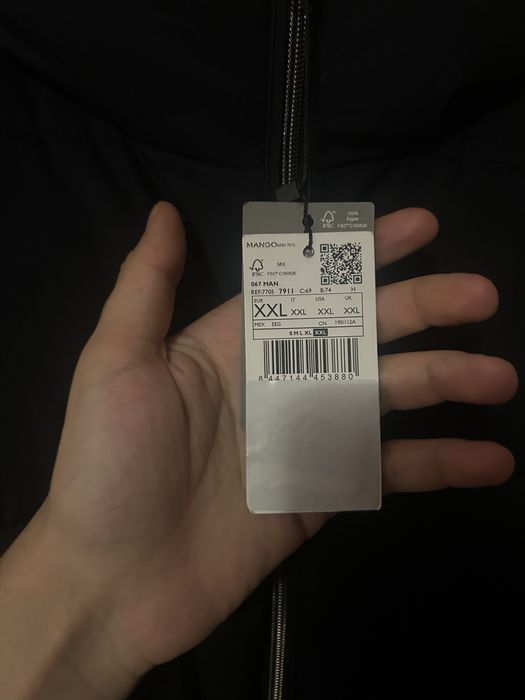 Vand geaca Mango noua