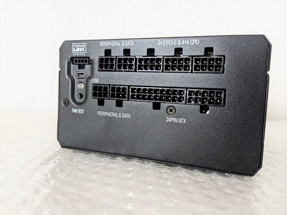Sursa Corsair RM650i