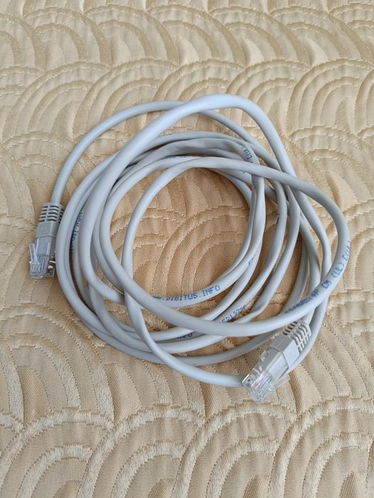 UTP LAN мрежов кабел