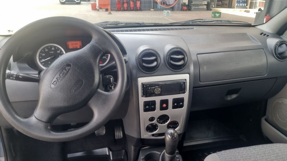 Vand Dacia LOGAN (  model Laureate),1 5dci,an 2008,km reali 95000,AC