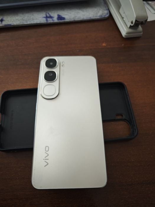 Vivo v40 lite состояние идела
