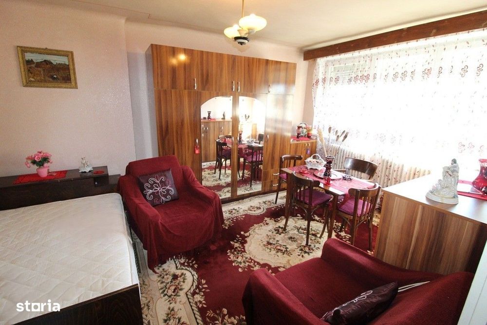 Vând apartament cu 1 camere în Hunedoara, zona OM-Str.Eliberării, 39mp — fotografia 1