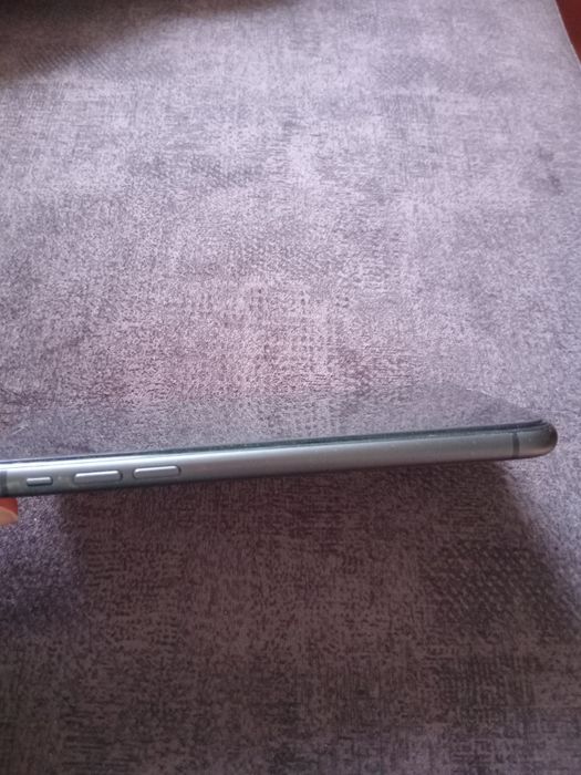 Iphone 11 64 и друг