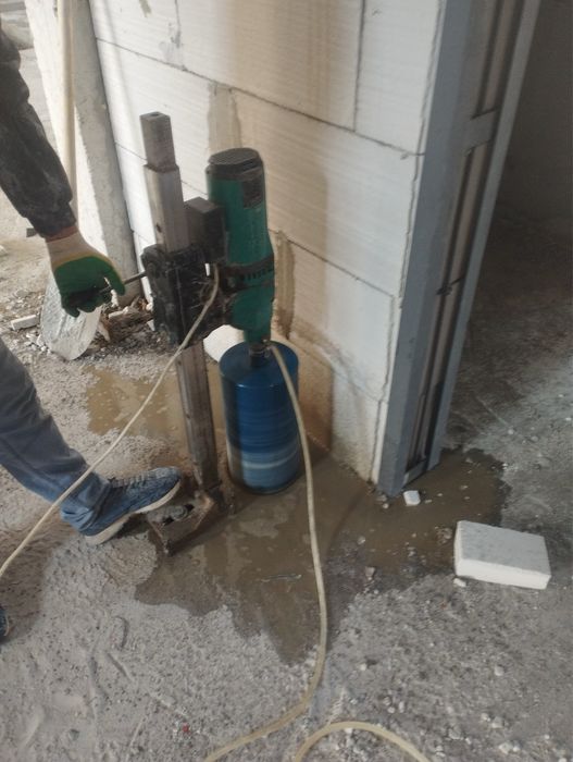 Бтон тешадиган апарад сотилади