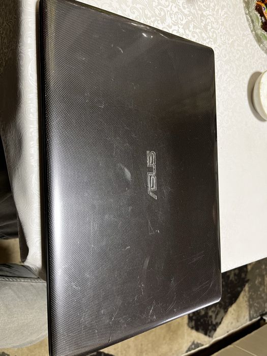 Ноутбук асус 1 терабайт ,