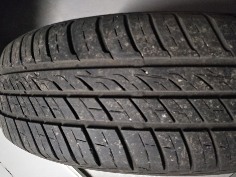 Летни гуми 175/65R15