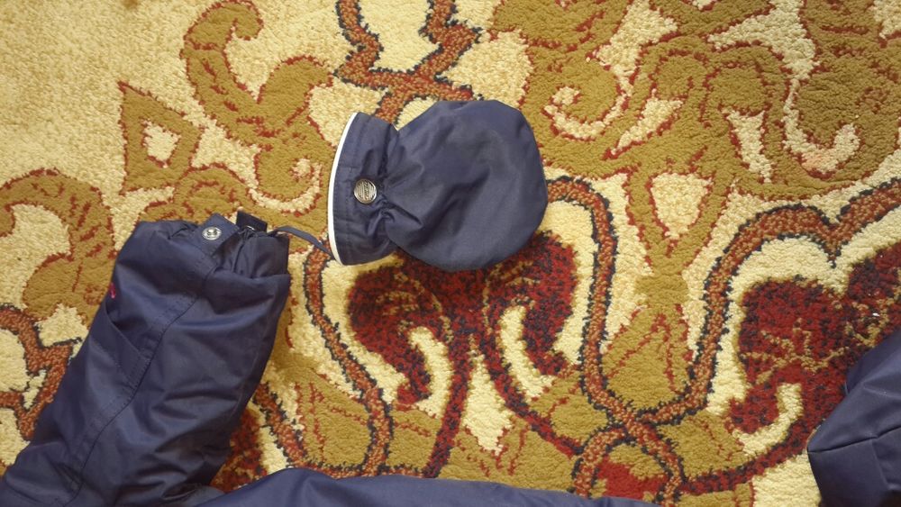 Продам зимний термокомбинезон Gusti