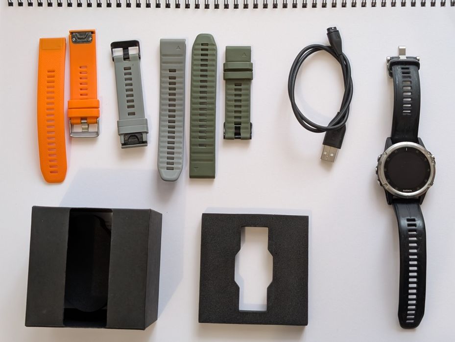 Ceas Garmin Fenix 5 Plus GPS, cu cutie, cablu, 3 curele (folosit)