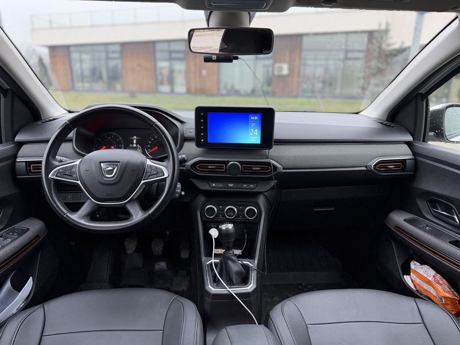 Dacia Sandero Stepway 3 – 2023 – 1.0 GPL – 100.000 km
