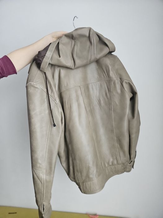 Geaca de piele second hand