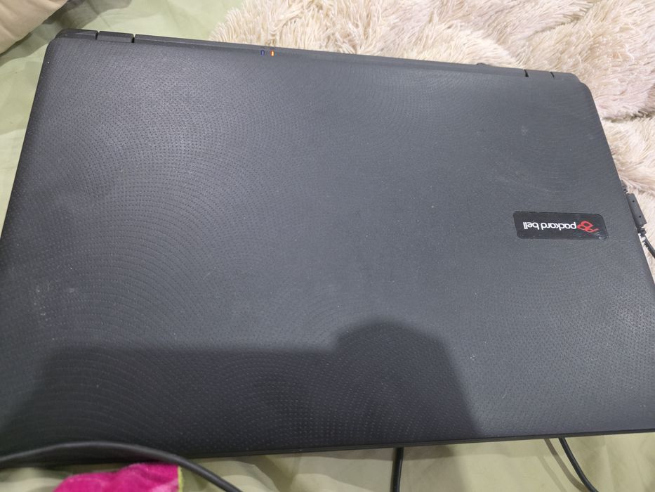 Продаю б/у ноутбук